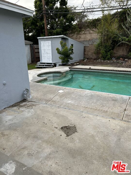 Building Photo - 12417 Stanwood Pl