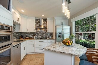 Building Photo - 840 Meadowland Dr