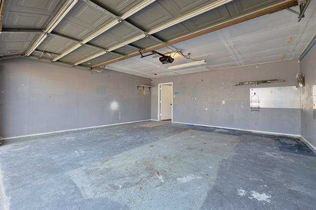 Building Photo - 7908 Beef Creek Dr