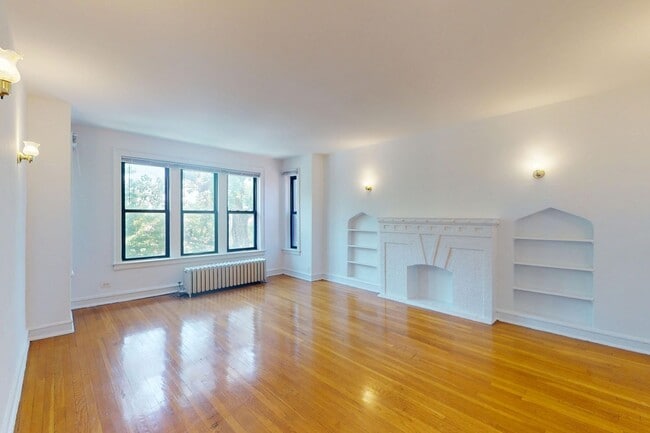 Floorplan - 5053 S. Ellis Avenue