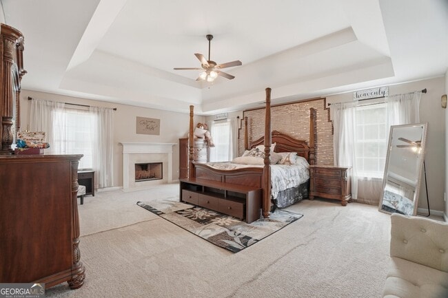 Building Photo - 3951 Oak Field Dr