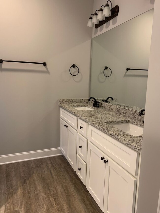 Building Photo - Alcoa 37701 - COMING SOON! 3 bedroom, 2 bath home - Contact Troy Adams (865) 233-6949