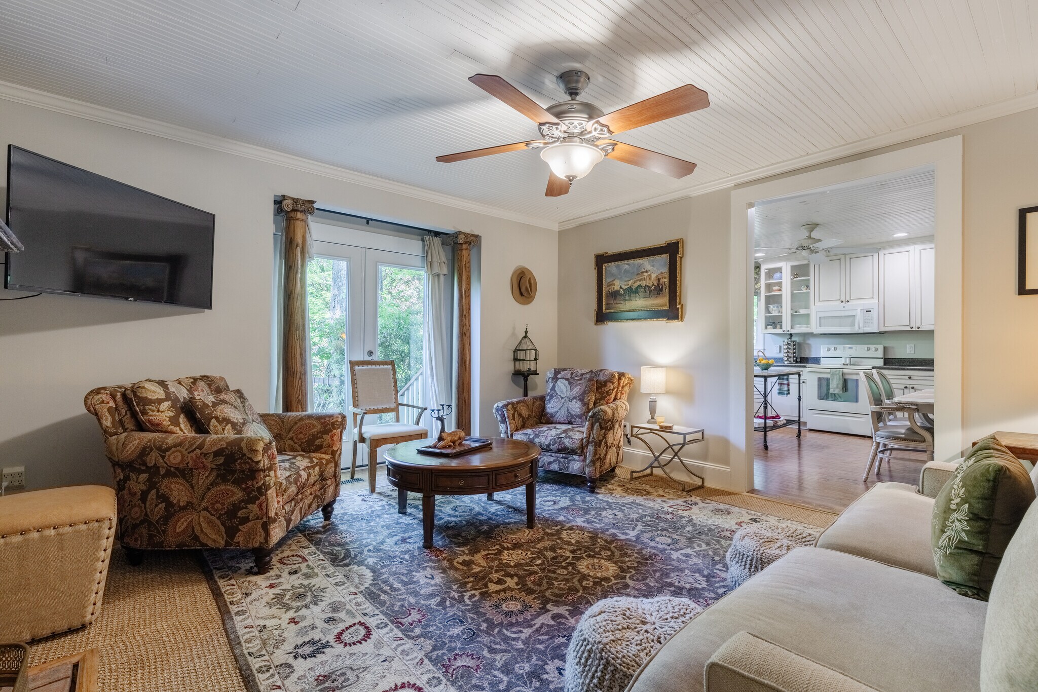 Building Photo - 520 Esseola Dr