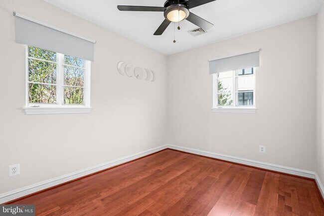 Building Photo - 2238 Meridian St