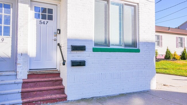 Primary Photo - 547 N Connecticut Ave
