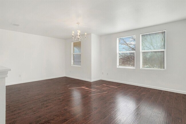 Building Photo - 10876 Rankin Dr