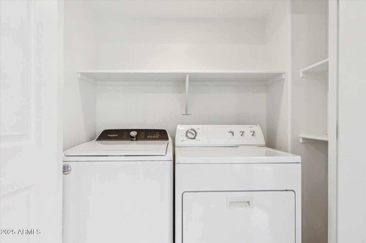 washer dryer in kitchen - 330 S Farmer Ave