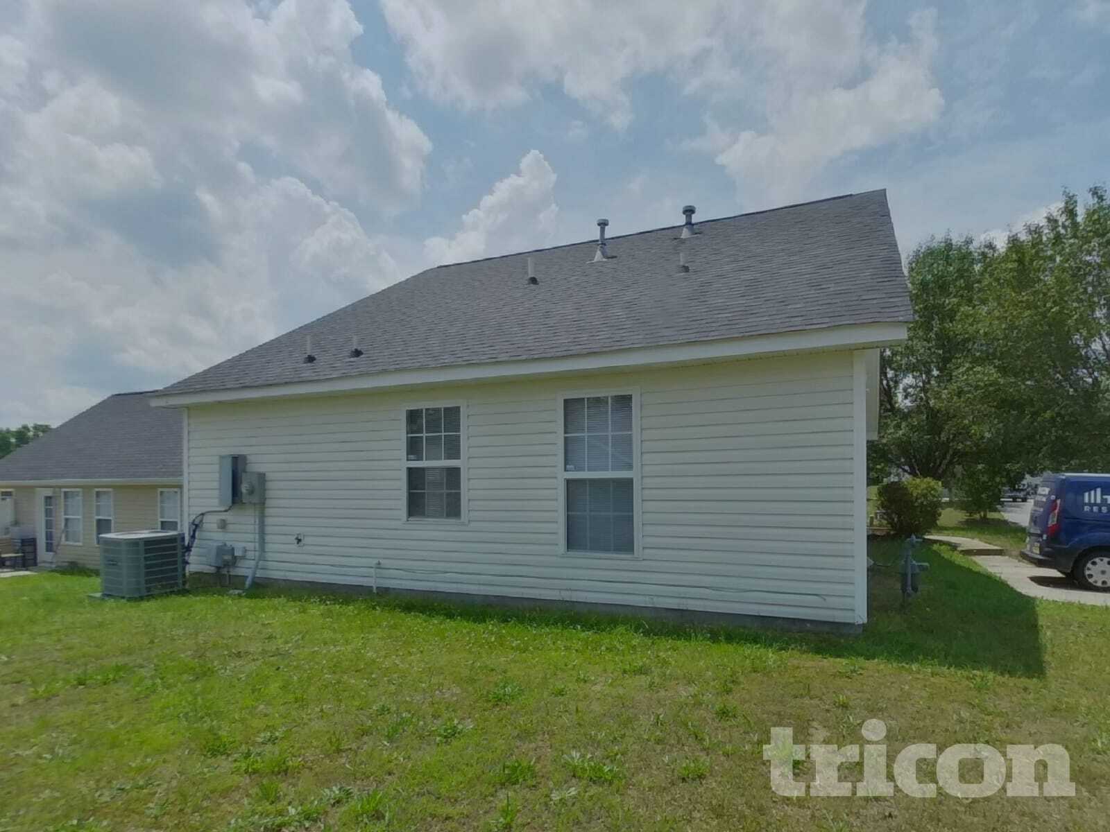 Building Photo - 1903 Duke Adam St