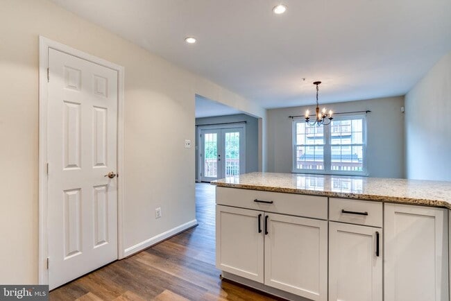 Building Photo - 4307 Chariot Ct