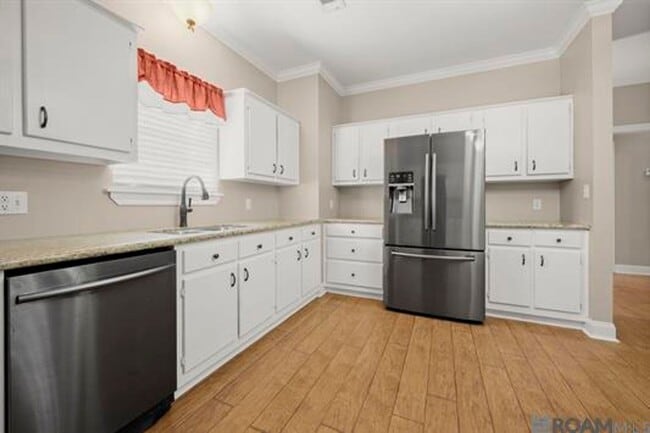 Building Photo - 13254 Cypress Gold Dr