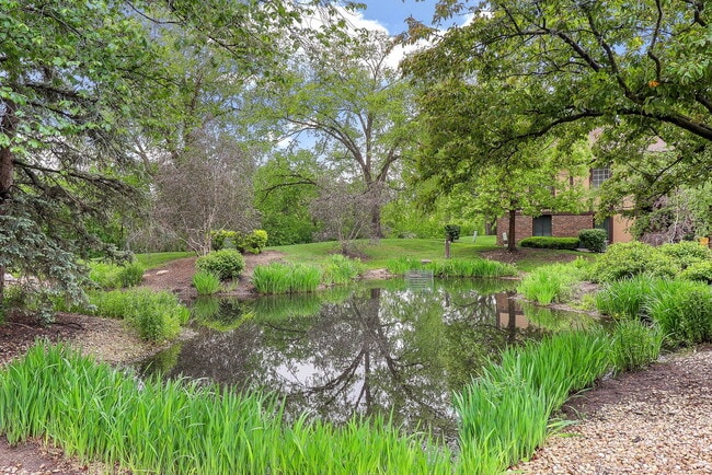 Building Photo - 1782 Gloucester Ct