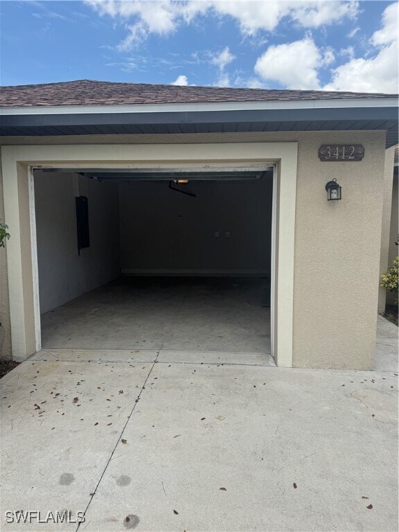 Building Photo - 3414 Santa Barbara Blvd
