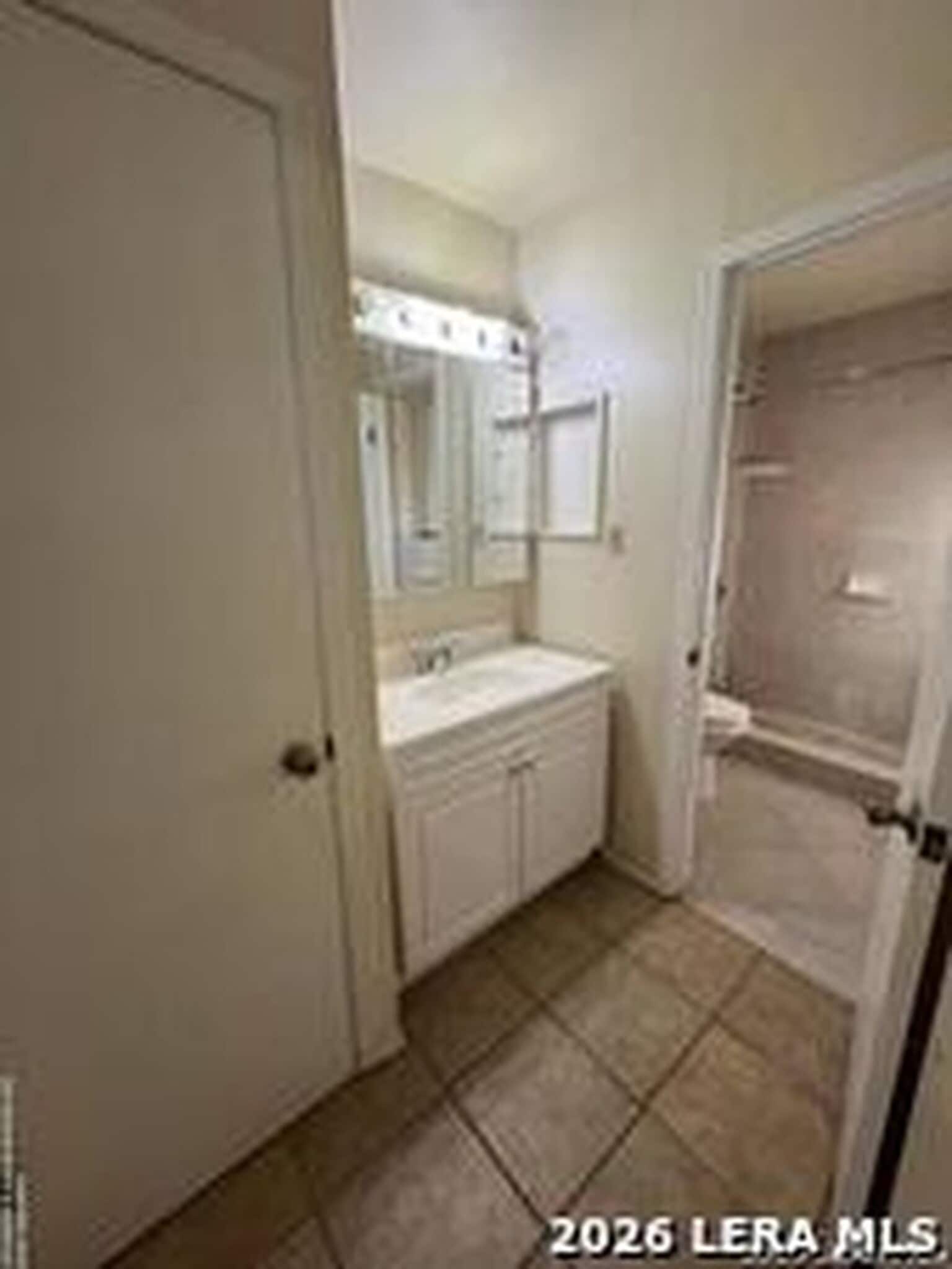 Master Bathroom - 208 Michelle Dr