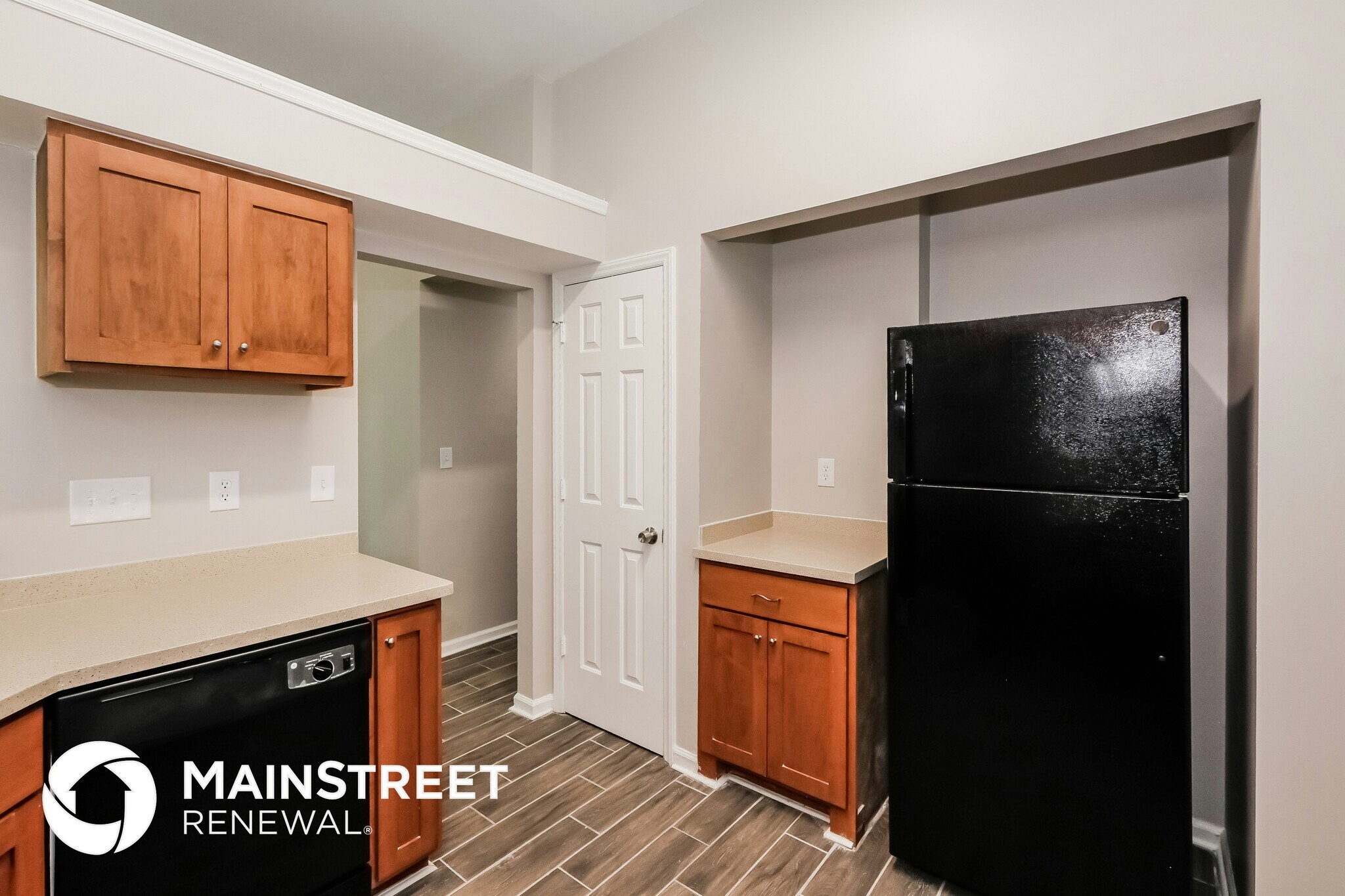 Building Photo - 10005 Dunfries Rd