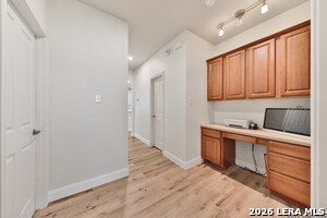 Building Photo - 722 Point Springs