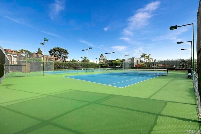 Building Photo - 2260 Del Mar Scenic Pkwy