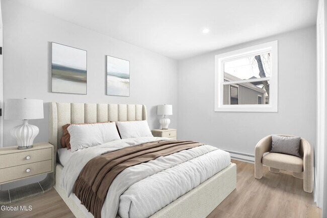 Building Photo - 103 E High St