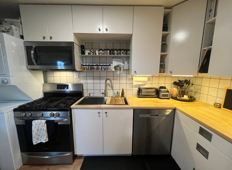 Example of finished unit - 1116 E Fountain Blvd