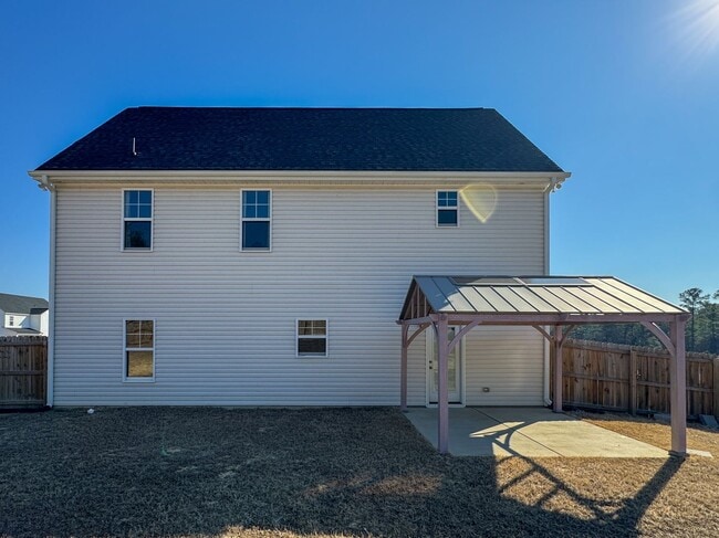 Building Photo - Beautiful 4 Bed 3 Bath Home with Easy Access to I-295