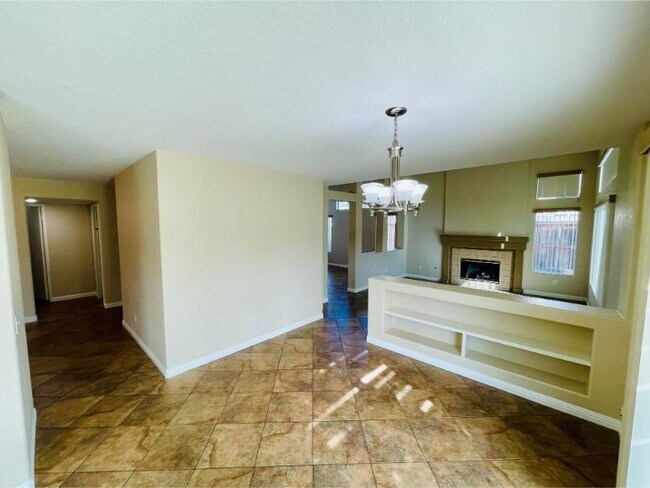 Building Photo - 31495 Corte Rimola