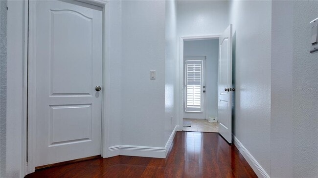 Building Photo - 4882 Larkenheath Dr