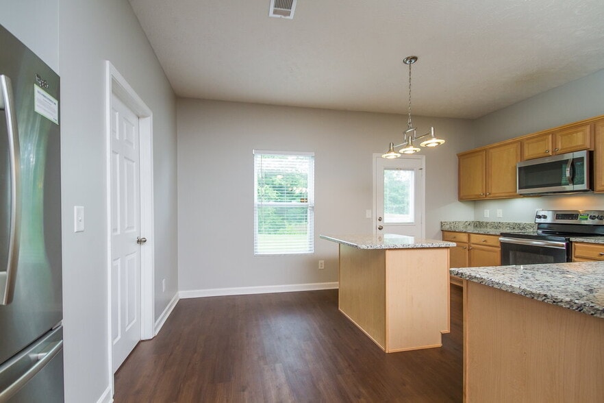 Building Photo - 7324 Autumn Crossing Way