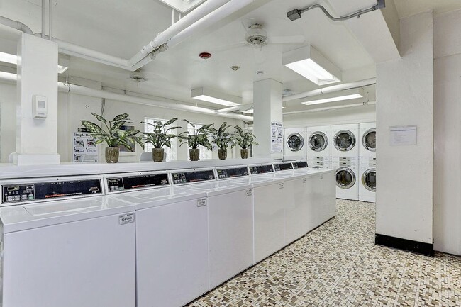 Building Photo - 2500 Q St NW