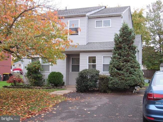 Building Photo - 259 Shirley Dr