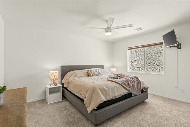 Building Photo - 2631 Bear Mountain Lp