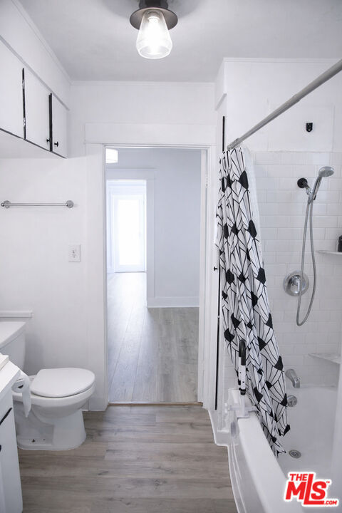 Building Photo - 835 N Ogden Dr