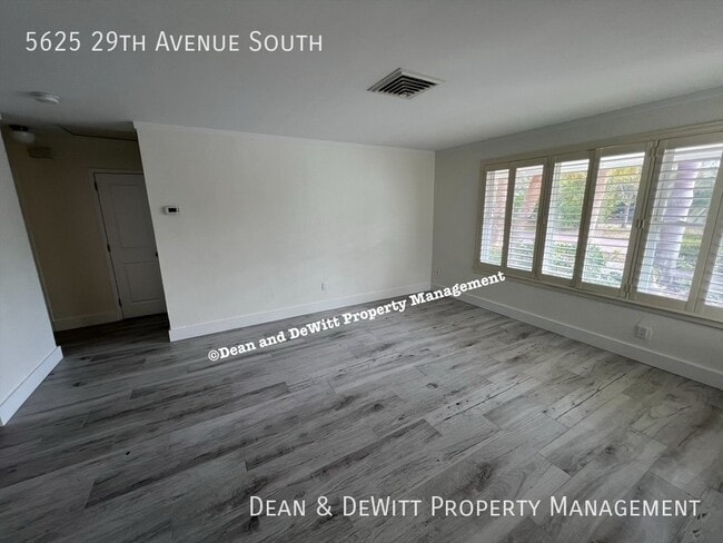 Building Photo - 5625 29th Ave S