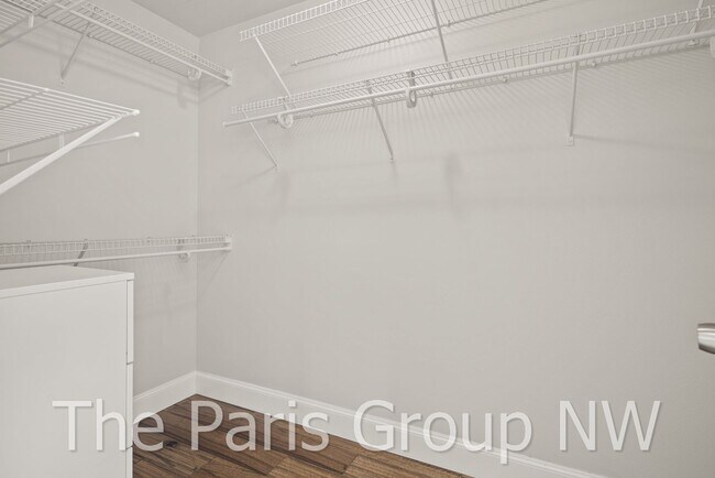 Building Photo - Marvelous Madison Valley Home * Central A/...