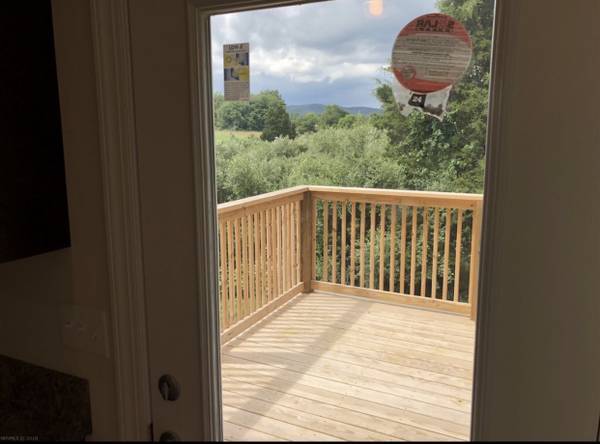 Building Photo - 1466 Sandy Cir