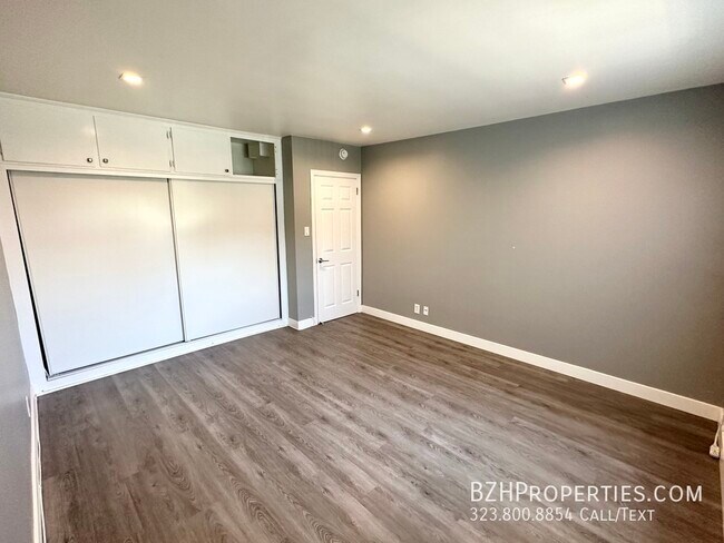 Building Photo - New Renovated 2Bedroom 2Bathroom In Korea ...