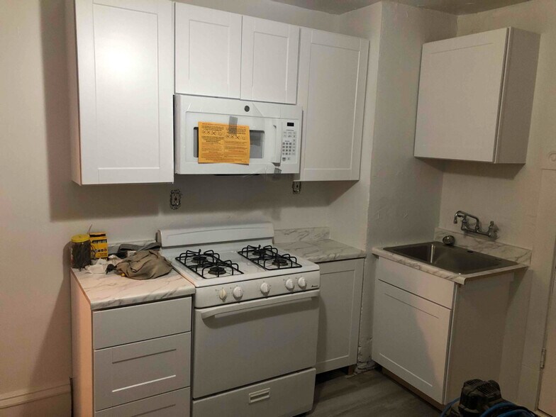 Building Photo - 1123 1st Ave S