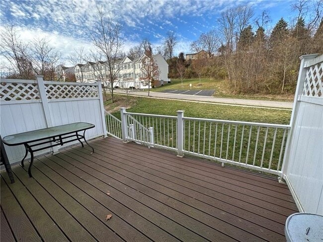 Building Photo - 248 Grace Manor Dr