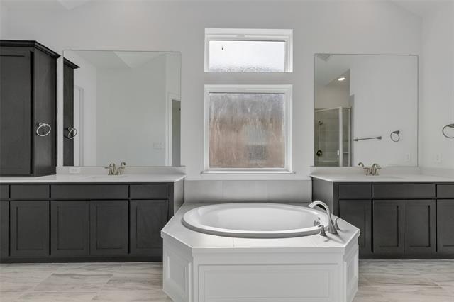 Building Photo - 13056 Risen Star Rd