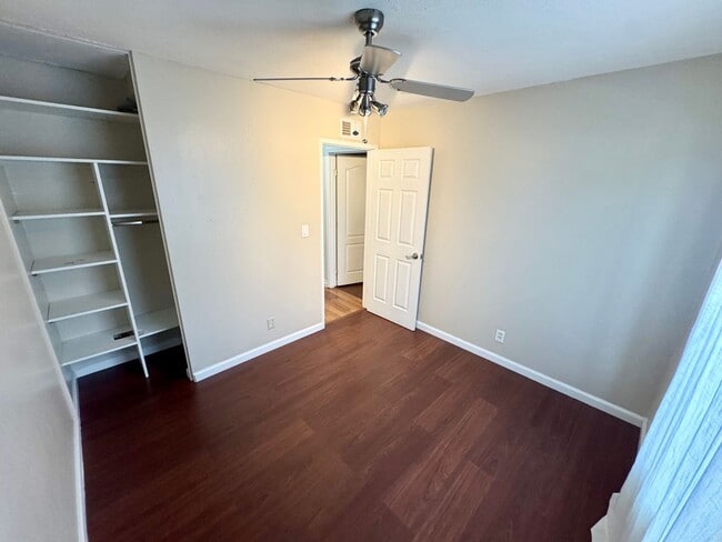 Building Photo - Beautiful 4 bedroom in West Lancaster