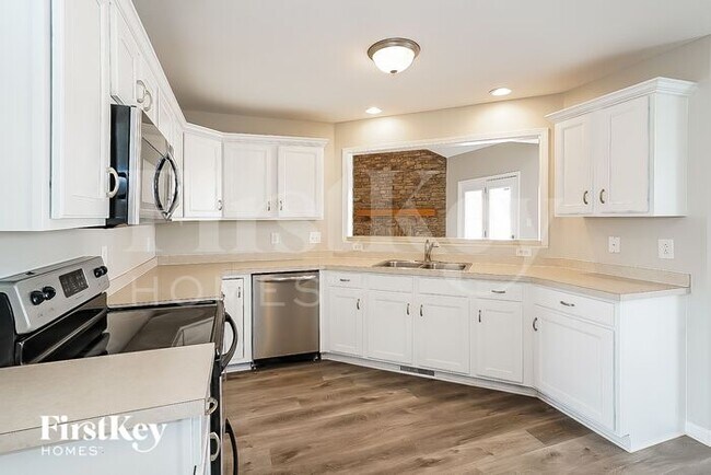 Building Photo - 3709 Meadow Ridge Ln