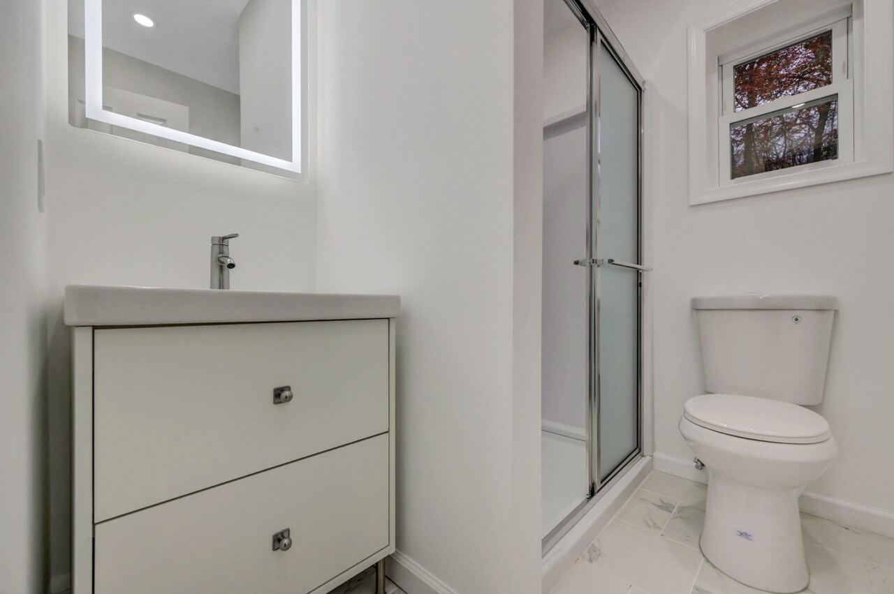 Building Photo - 752 Toll Rd