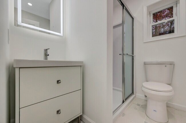 Building Photo - 752 Toll Rd