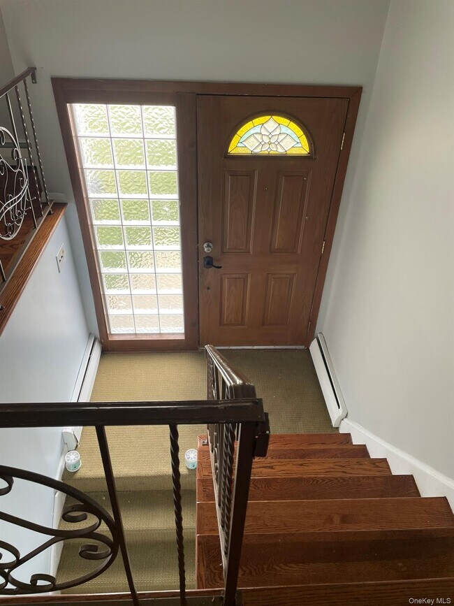 Building Photo - 7 Motor Ln