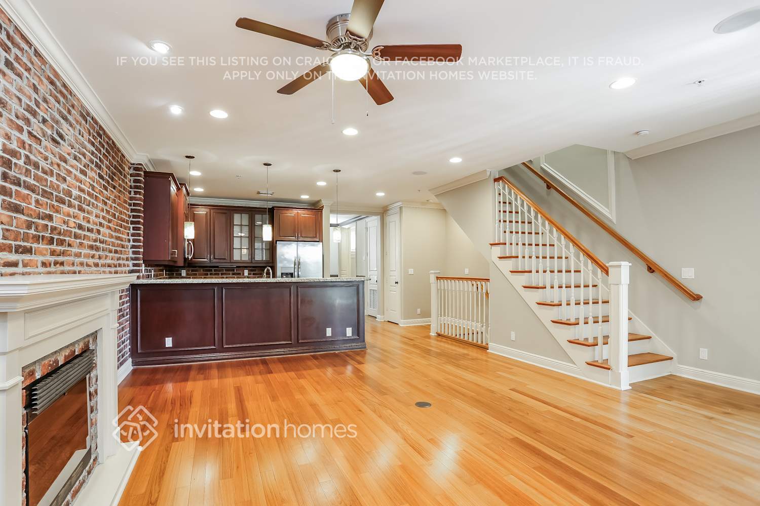 Building Photo - 1018 E Heritage Club Cir