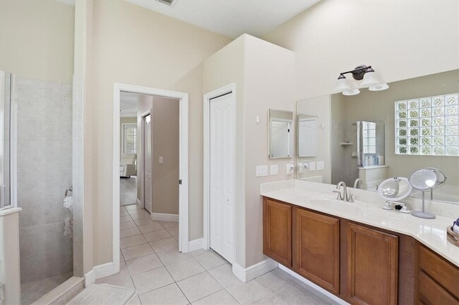 Building Photo - 1124 Cypress Loft Pl