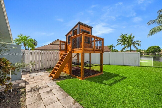 Building Photo - 1151 NW 78th Terrace