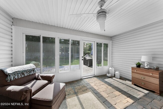 Building Photo - 2389 Glade Springs Dr