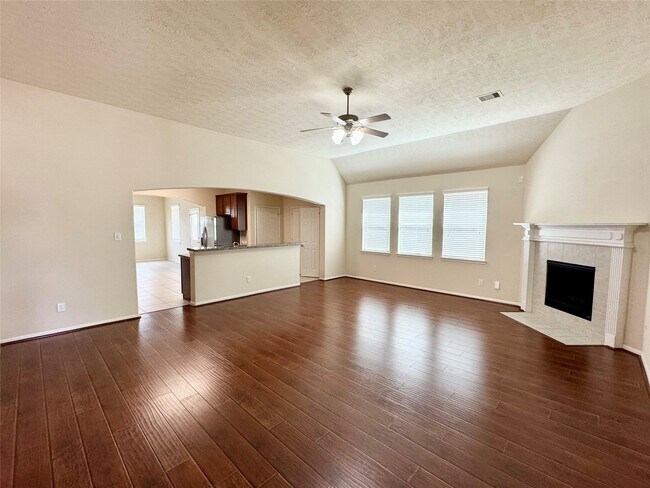 Building Photo - 26722 Mandrake Falls Ct