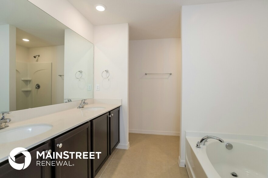 Building Photo - 1661 Hideaway Flat St