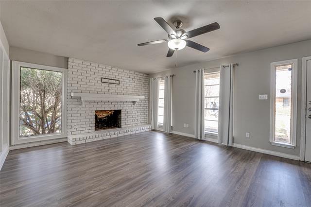 Building Photo - 407 Kenway St