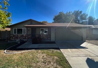 Building Photo - 3314 N Clayton Pl